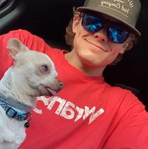 Meet your Posher, Chase